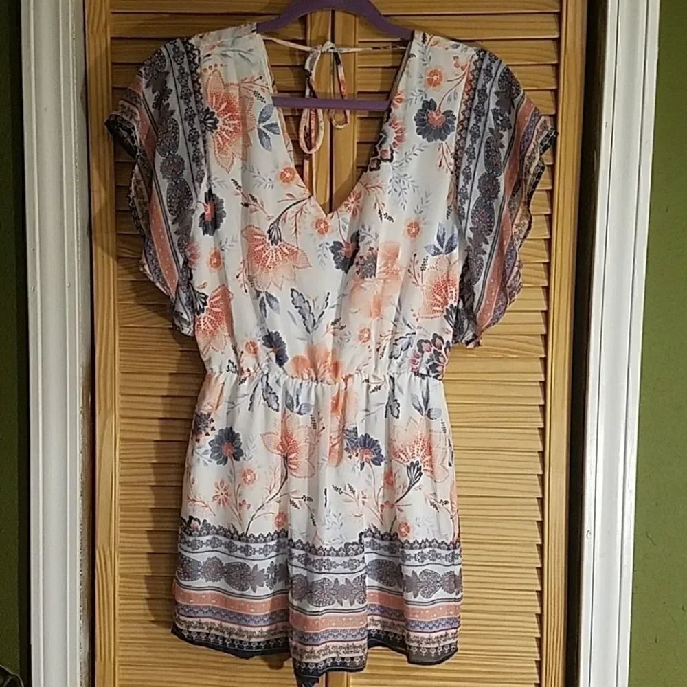 Crystal Sky sz.S pink/blue floral Romper
